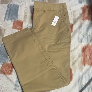 khaki pants